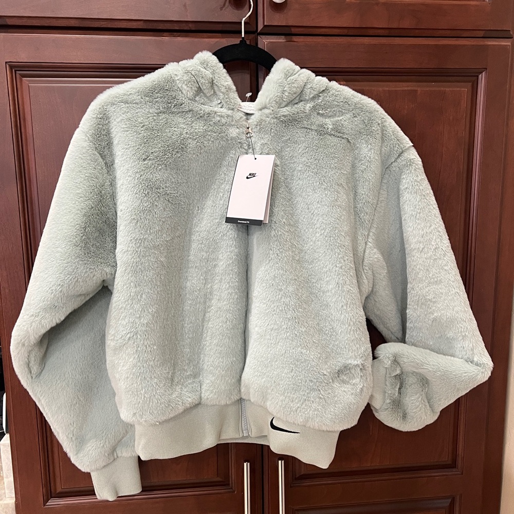 NWT Nike plush fur bomber jacket in teal size XS